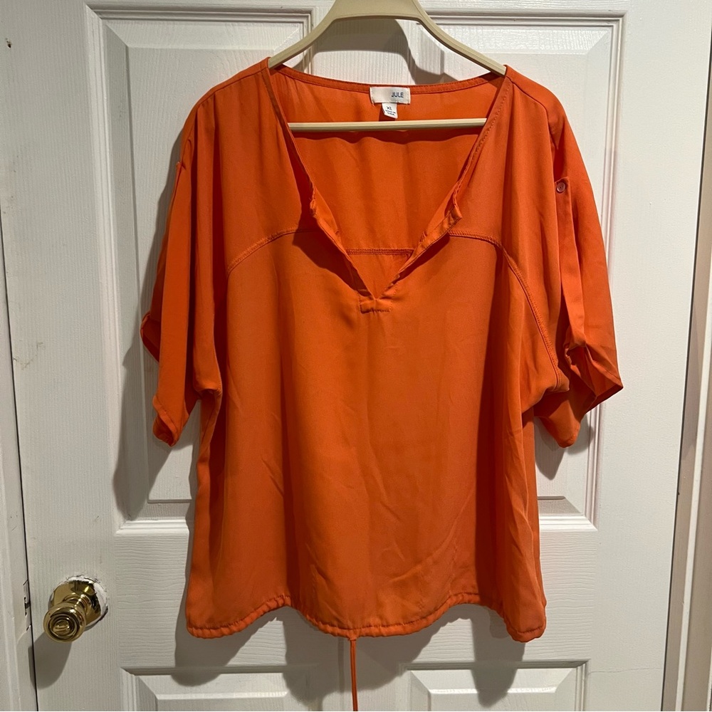 Jule Women's Orange Top